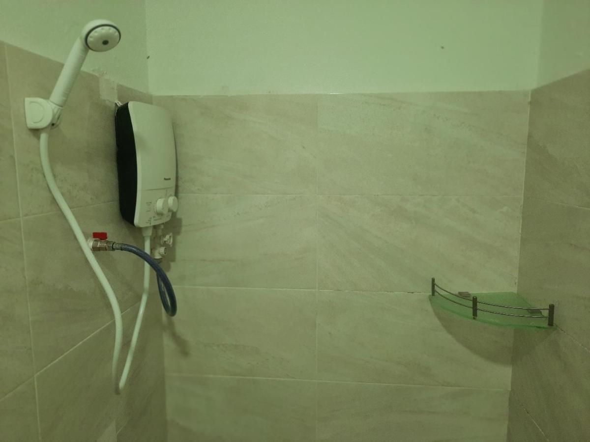 Mn Ferringhi Inn Batu Ferringhi Zewnętrze zdjęcie