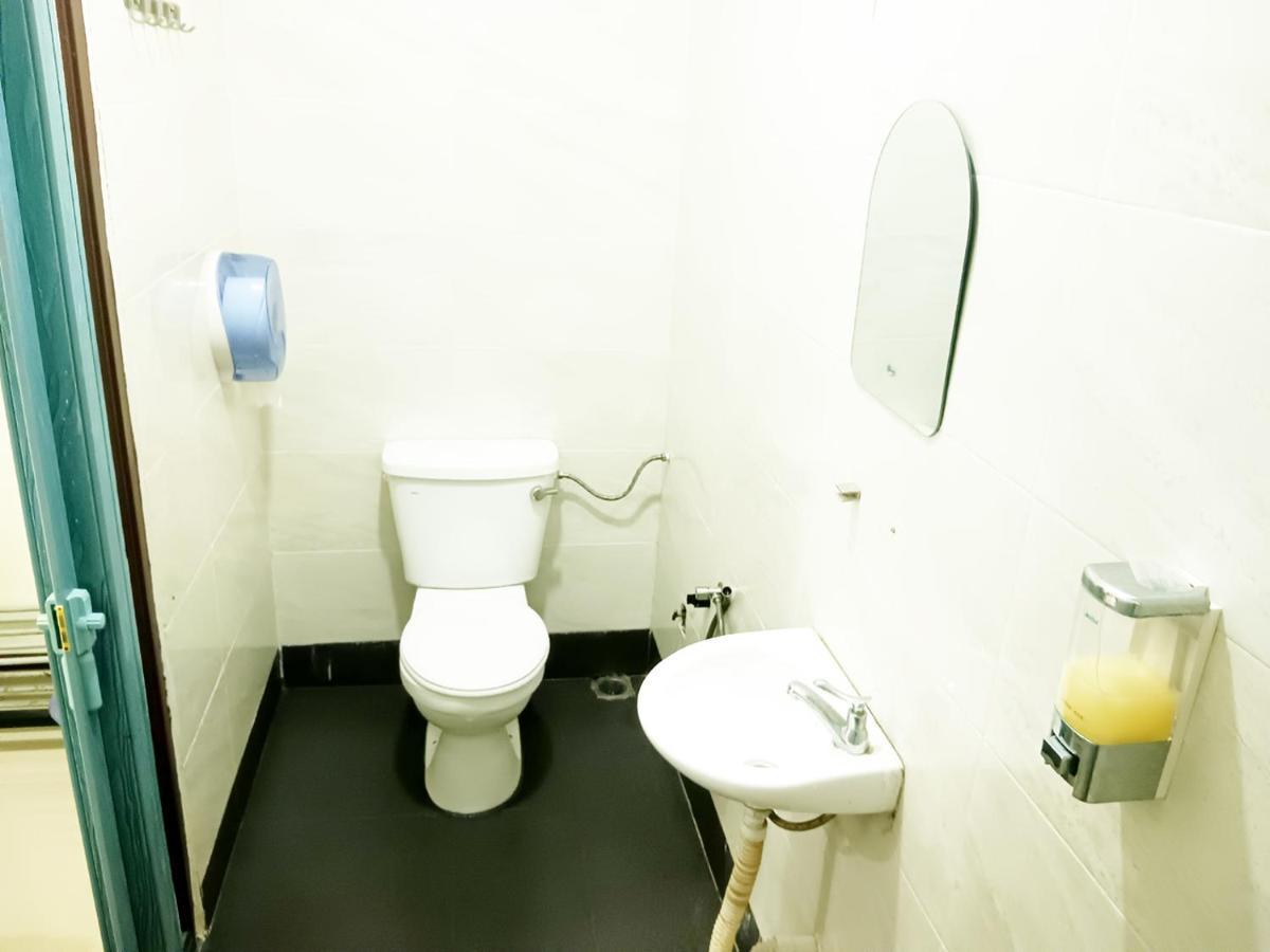 Mn Ferringhi Inn Batu Ferringhi Zewnętrze zdjęcie